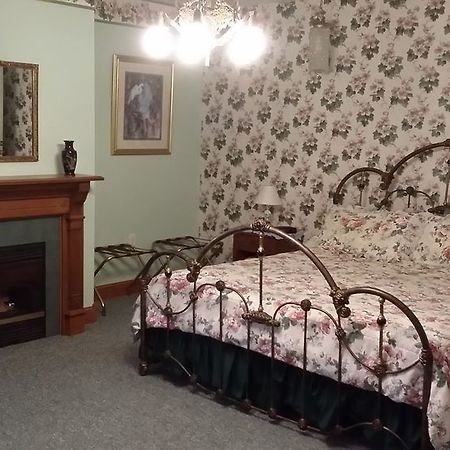 Chestnut Charm Bed & Breakfast Atlantic ภายนอก รูปภาพ
